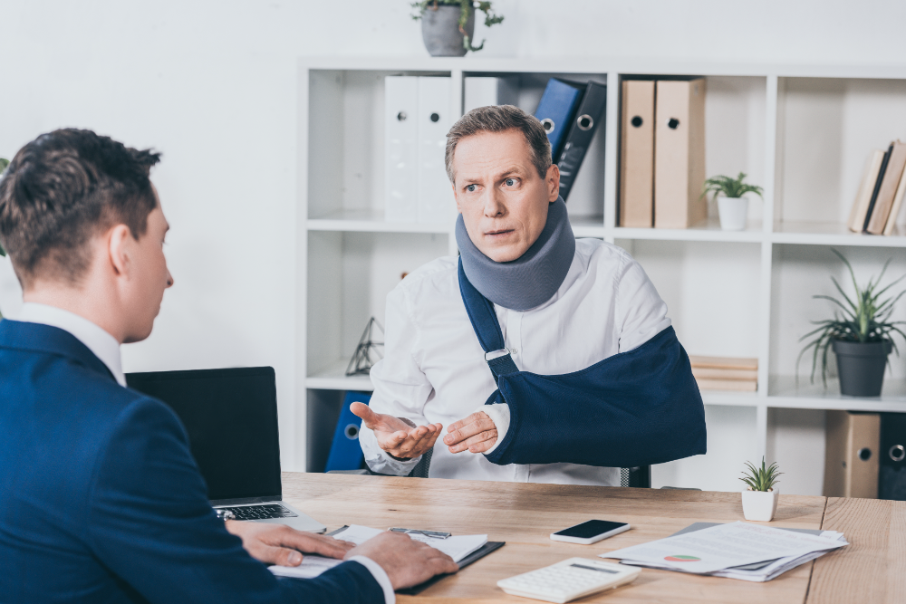 Florida personal injury case being discussed with resident about potential compensation